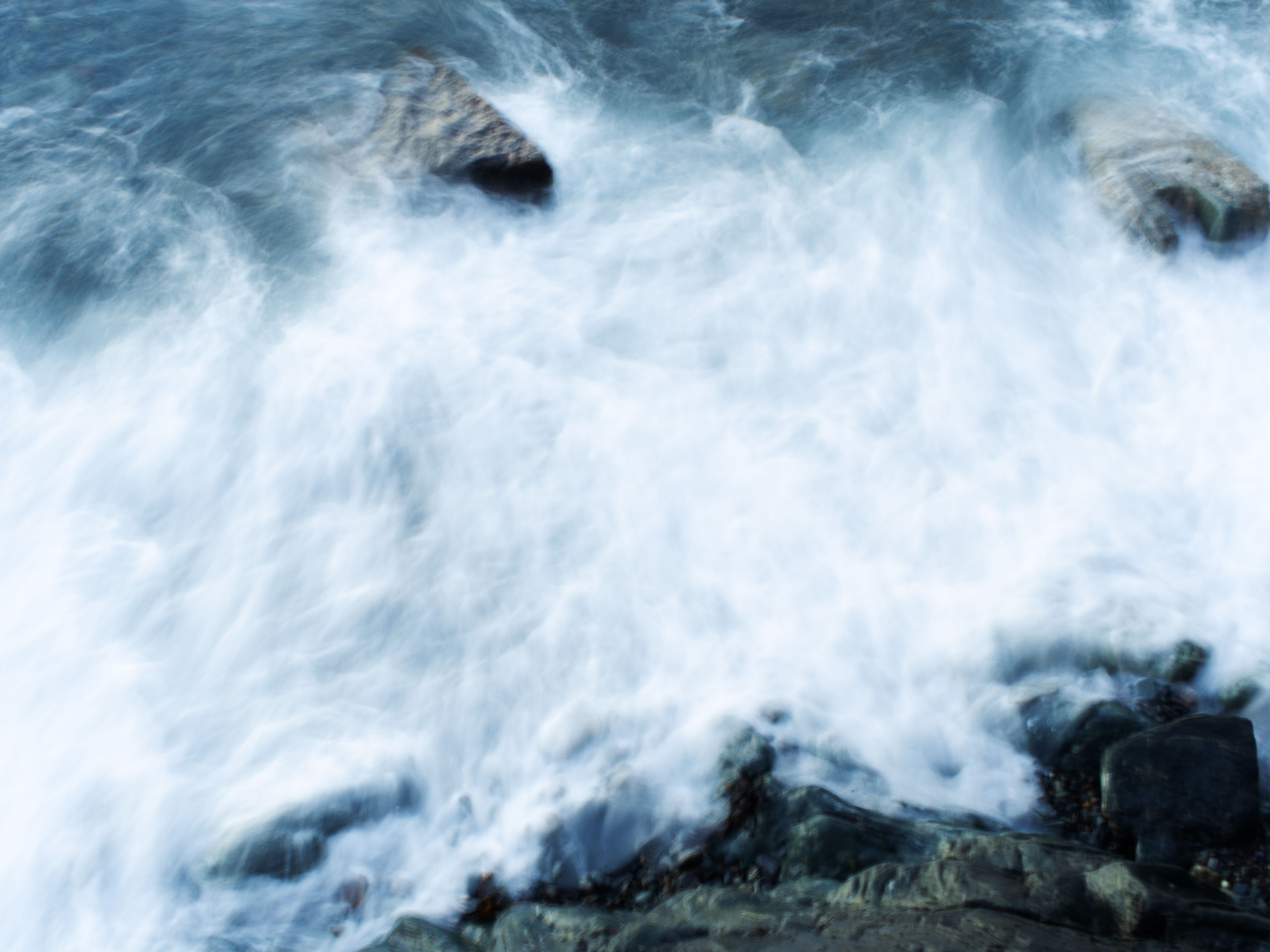 DEEP BLUE - Photo 2